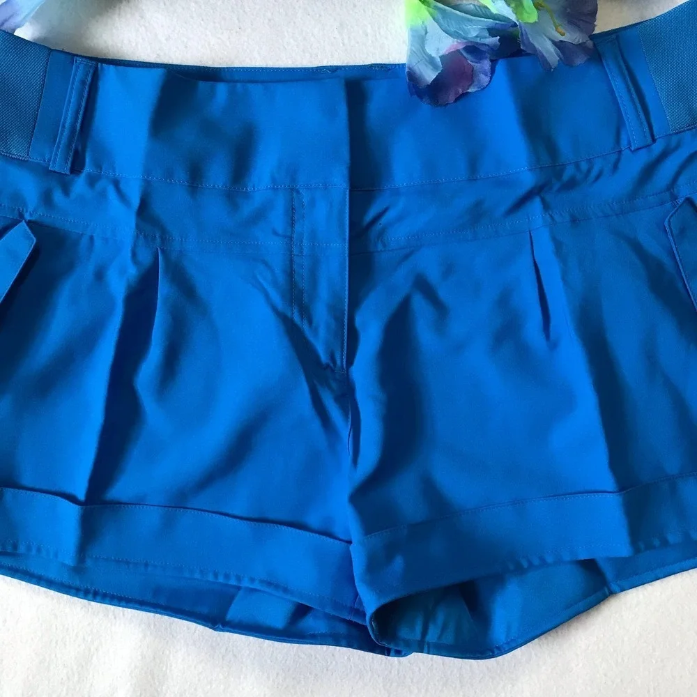 Adidas NWT Climalite Performance Shorts Women 12